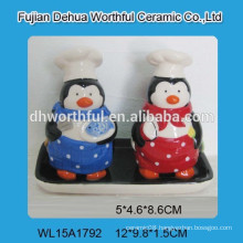 Ceramic salt & pepper shaker with tray